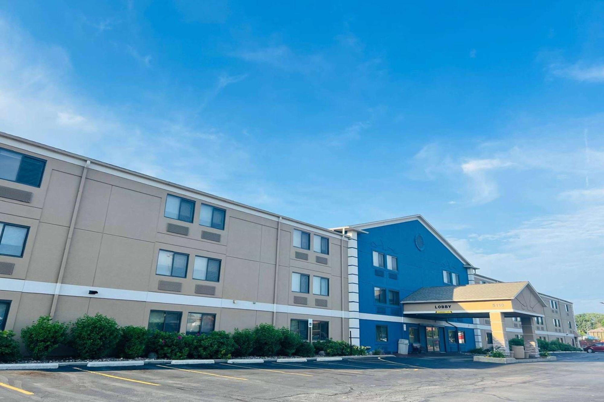Americinn By Wyndham Glendale Milwaukee Whitefish Bay Eksteriør bilde